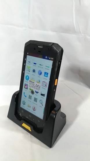 ТСД Newland N7000R-II на зарядно-коммуникационной подставке
